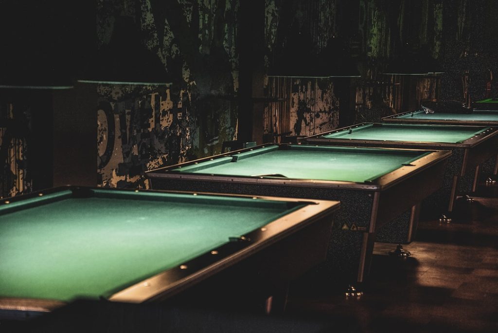 Combien coute le changement de tapis d&rsquo;un billard américain ?