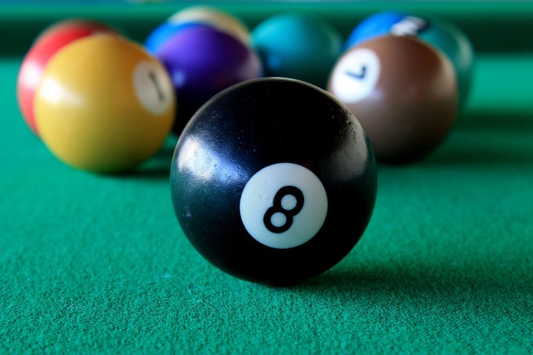 traitons le billard avec respect tracer la ligne avec soin