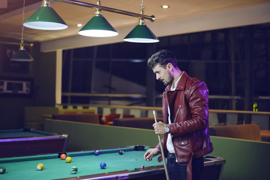 joueur billard et table