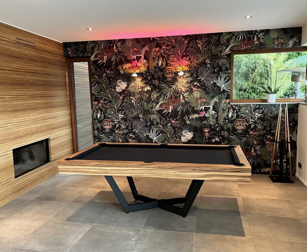Quelle dimension doit avoir ma piece pour accueillir une table de billard ?