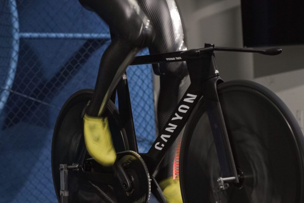 Analyse approfondie : que vaut vraiment le Canyon Aeroad pour les cyclistes passionnés ?