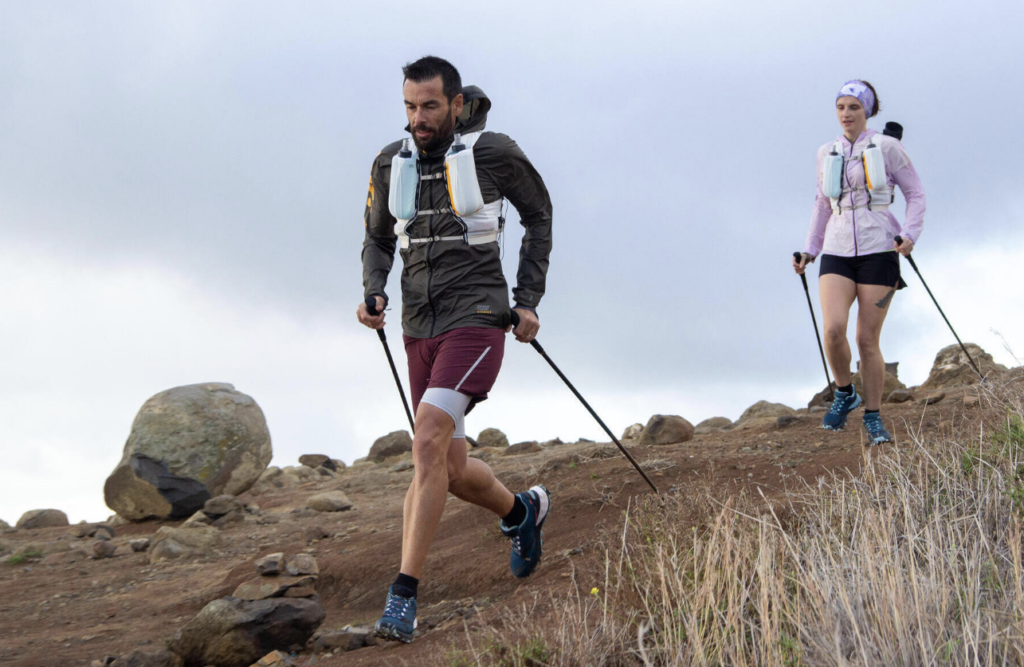 Comment choisir les meilleurs bâtons de trail pour votre prochaine course en montagne ?