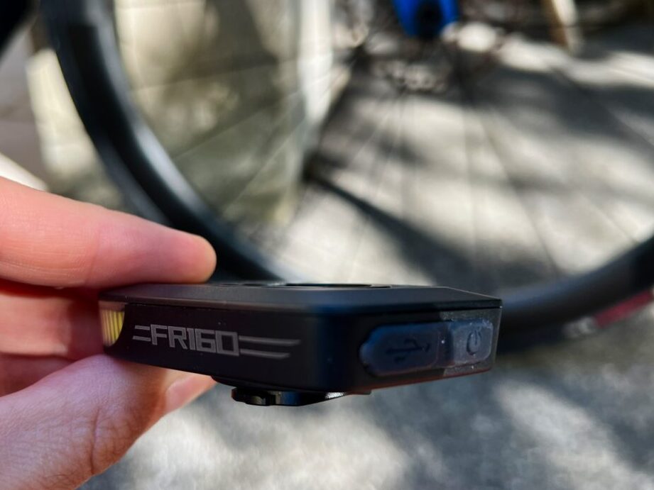 Ravemen FR160 : la nouvelle référence des éclairages vélo ?