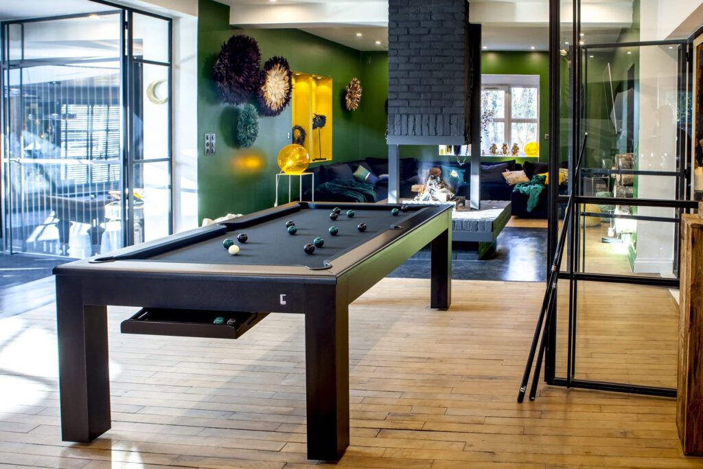 Le billard d’appartement : un jeu familial idéal ?
