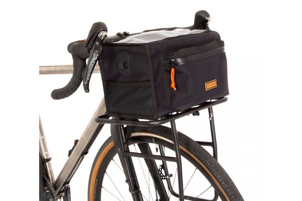Comment choisir la parfaite sacoche vélo vintage pour votre randonnée rétro ?