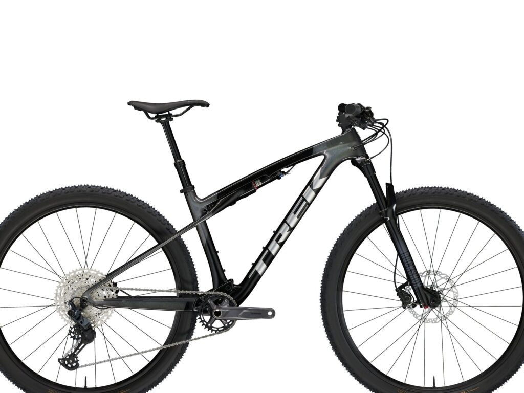 Essai complet du Trek Fuel EX 8: VTT polyvalent pour les aventuriers?