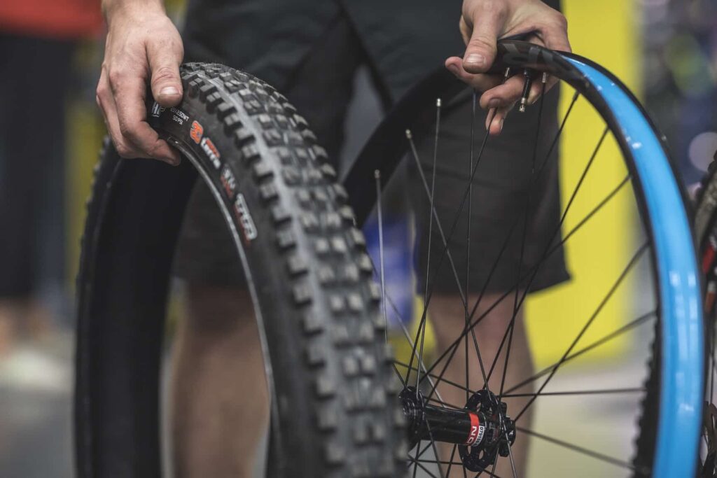 Fond de jante : pourquoi est-il crucial pour la sécurité de votre vélo ?