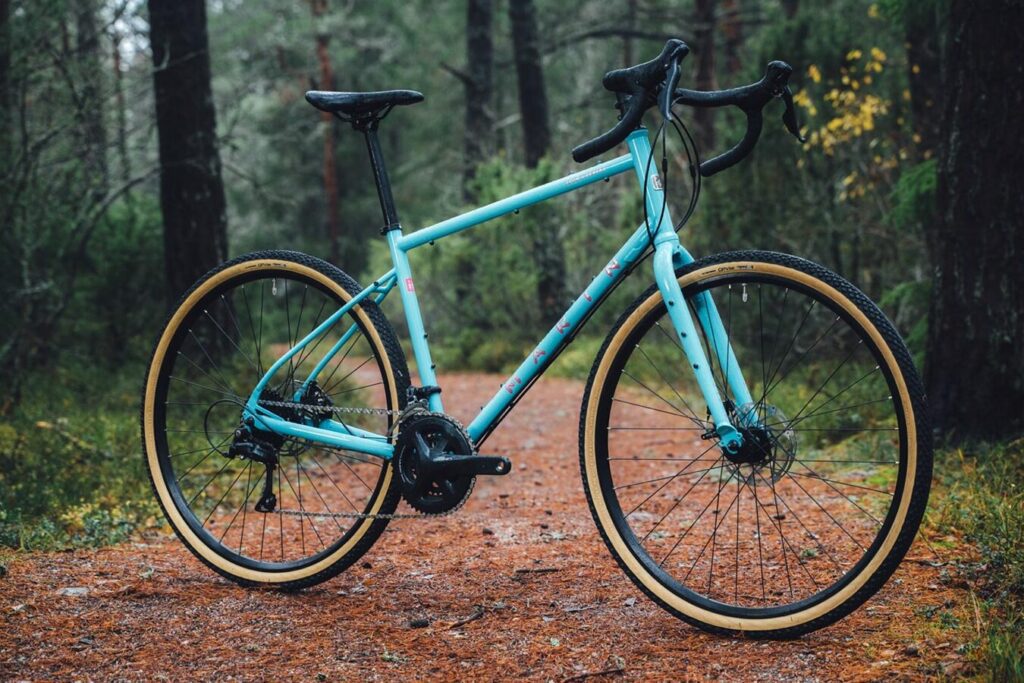Marin Four Corners : le vélo idéal pour les aventures en gravel ?
