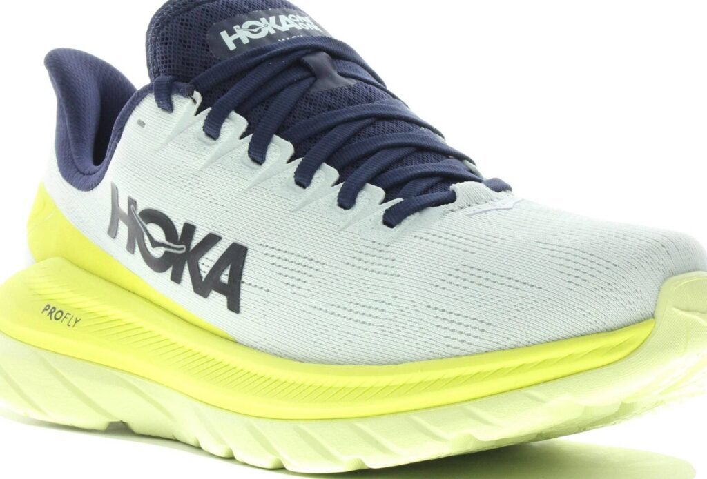 Hoka Mach 4 : la nouvelle référence pour les coureurs à la recherche de performance ?