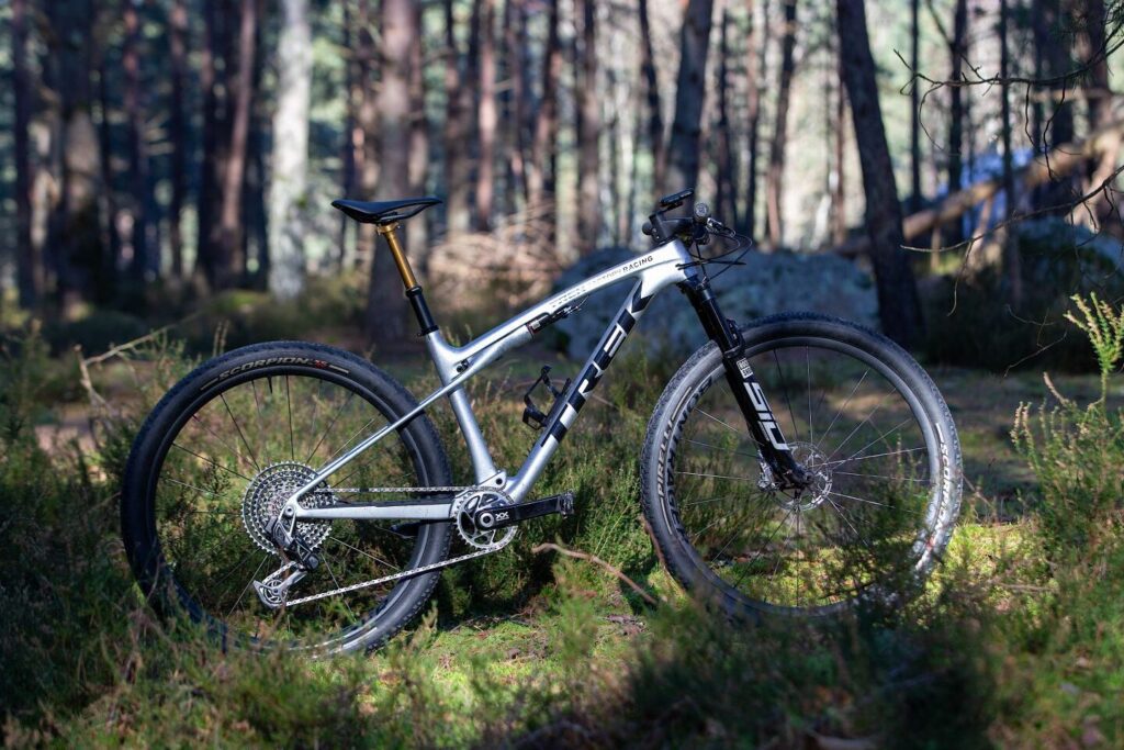 Tout ce que vous devez savoir sur le Trek Supercaliber avant de l’acheter