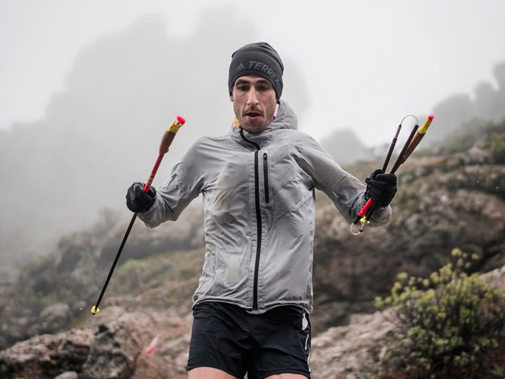 Pourquoi choisir un bâton de trail Leki pour votre prochaine aventure en montagne ?