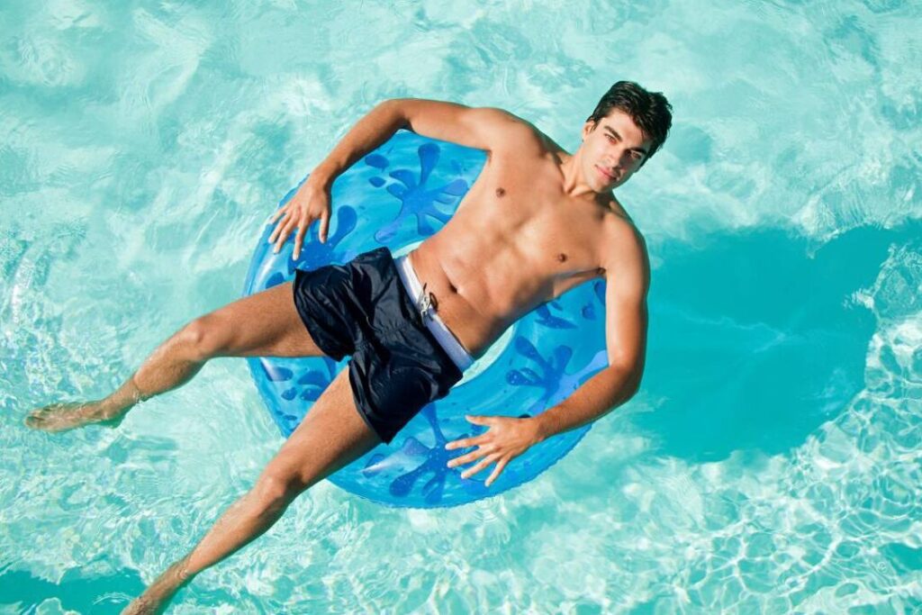 Comment choisir la taille de son maillot de bain homme pour un confort optimal ?