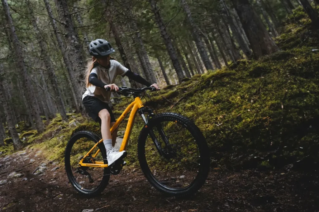 Pourquoi le Rockrider ST 900 est-il le VTT incontournable de cette saison ?