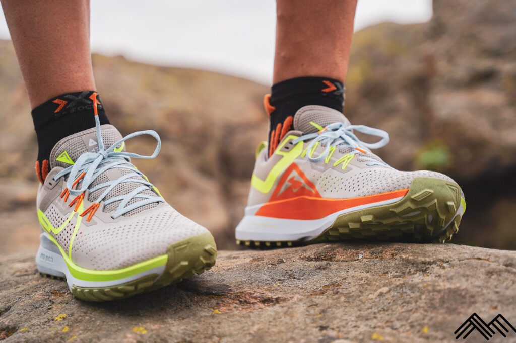 Découvrons le terrain avec les nouvelles Nike Pegasus Trail 4: sont-elles à la hauteur de leur réputation ?
