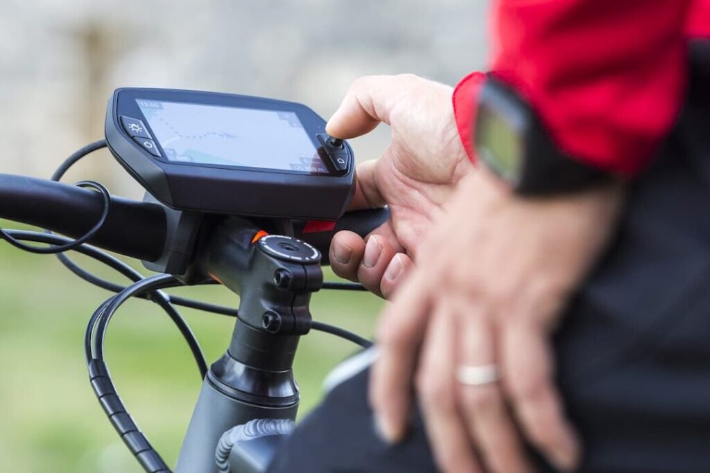 Pourquoi le GPS Garmin est-il un compagnon indispensable pour vos sorties VTT ?
